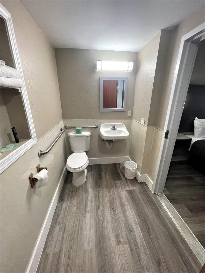Shangri-La Motel Seekonk Luaran gambar